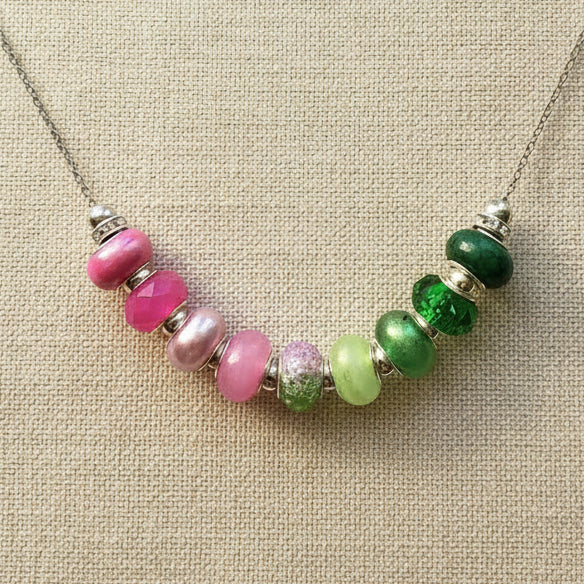 Bunte Perlenkette Rosa Grün silberfarben handgefertigt