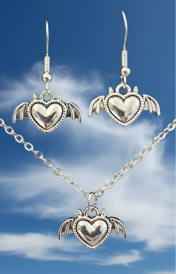 Schmuckset Herz mit Flügeln Gothic silberfarben