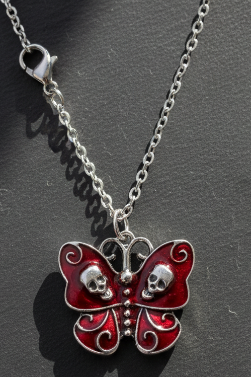 Halskette Schmetterling Totenkopf – Edelstahl silber, 2 Varianten