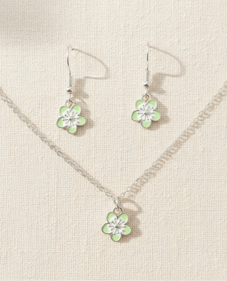 Schmuckset Sakura pastellgrün silberfarben