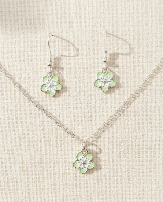 Schmuckset Sakura pastellgrün silberfarben