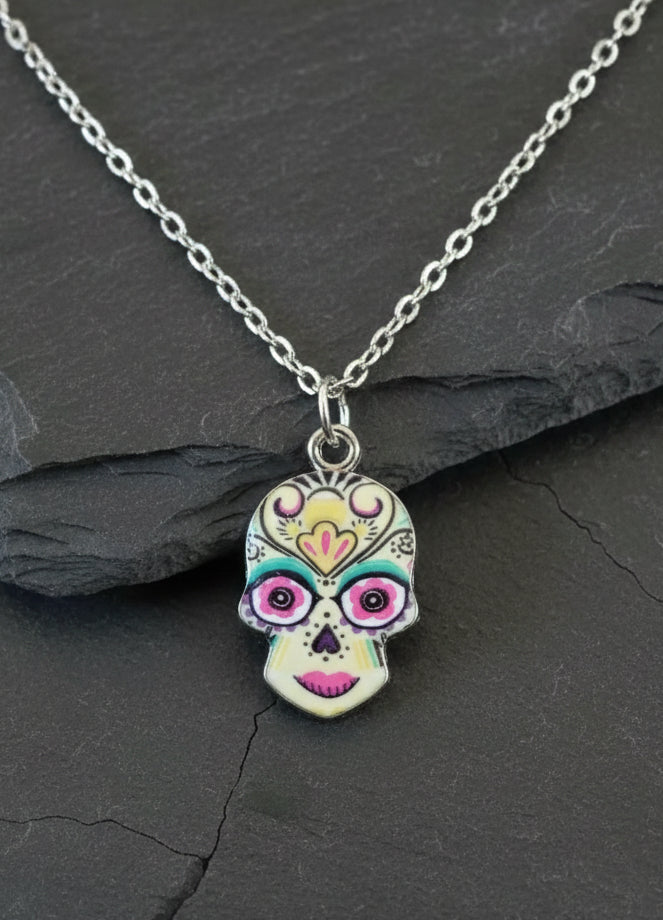 Halskette Sugar Skull pastell silberfarben