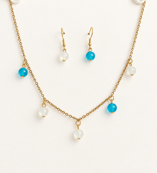 Schmuckset Glasperlen weiß-blau goldfarben handgefertigt
