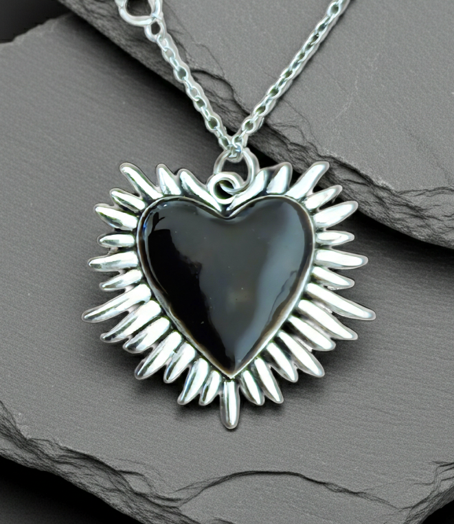 Halskette Sacred Heart Strahlen – Edelstahl silber & gold