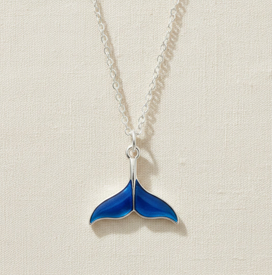 Halskette Walflosse blau silber- oder goldfarben