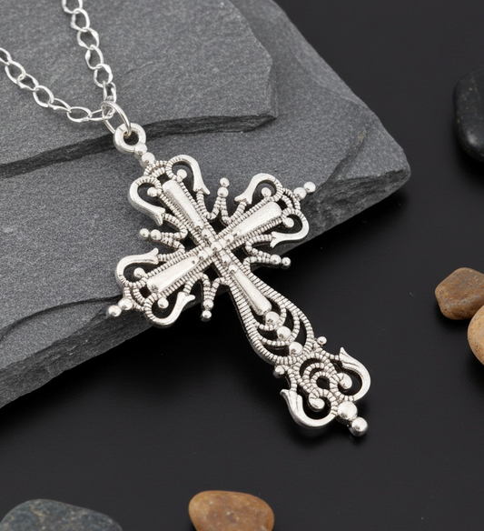 Extravagante Kreuz-Kette silber