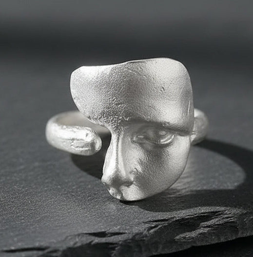 Ring Gesicht skulptural silberfarben One Size